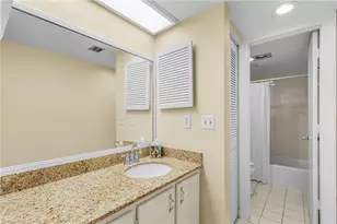 4126 Belair Ln, Naples, FL 34103 - Photo 15