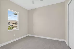 286 Indies Dr E, Naples, FL 34114 - Photo 13