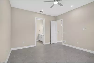 286 Indies Dr E #202, Naples, FL 34114 - Photo 17