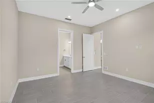 286 Indies Dr E, Naples, FL 34114 - Photo 17