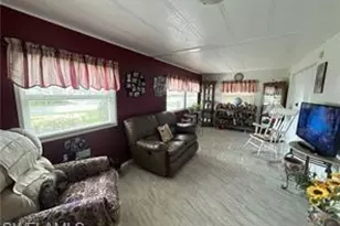 857 Manatee Rd, Naples, FL 34114 - Photo 3