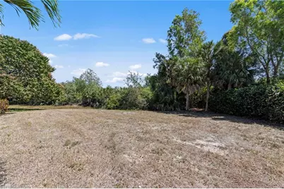 9623 Springlake Cir, Estero, FL 33928 - Photo 45