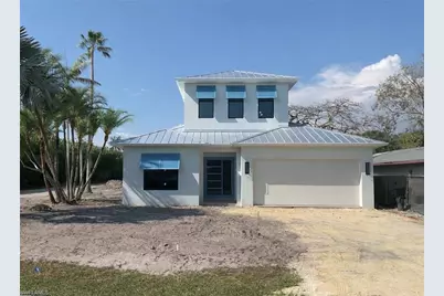 1009 29th Ave N, Naples, FL 34103 - Photo 1