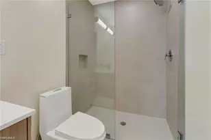 26600 Rosewood Pointe Dr, Bonita Springs, FL 34135 - Photo 19