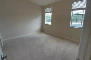 3268 Amanda Ln, Naples, FL 34109 - Photo 9