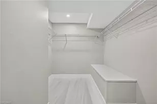 990 8th St S, Naples, FL 34102 - Photo 15