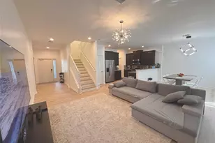 15286 Summit Pl Cir, Naples, FL 34119 - Photo 9