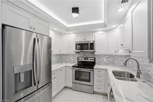 320 Seaview Ct, Marco Island, FL 34145 - Photo 9