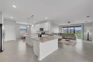 3350 Antilla Ct, Fort Myers, FL 33905 - Photo 3