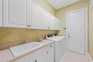 20301 Leopard Ln, Estero, FL 33928 - Photo 27
