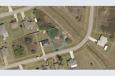 7060 Brazil Cir, Labelle, FL 33935 - Photo 1