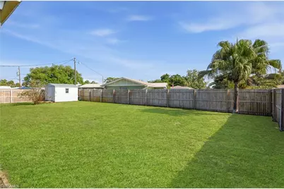 1405 Archer St, Lehigh Acres, FL 33936 - Photo 5