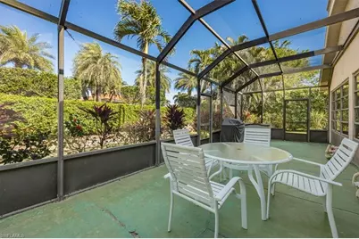 6094 Westbourgh Dr, Naples, FL 34112 - Photo 21