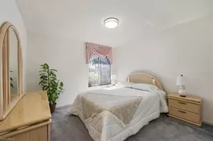 6094 Westbourgh Dr, Naples, FL 34112 - Photo 15