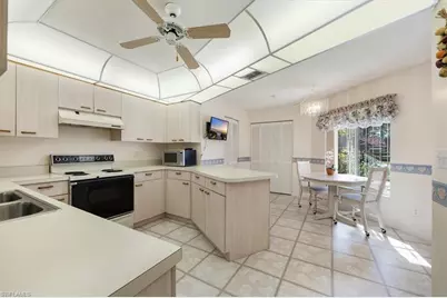 6094 Westbourgh Dr, Naples, FL 34112 - Photo 7