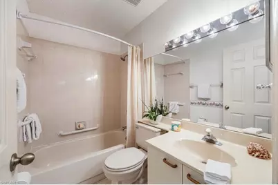 6094 Westbourgh Dr, Naples, FL 34112 - Photo 17