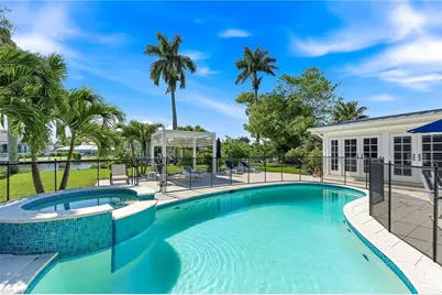 2002 4th Street S, Naples, FL 34102 - Photo 21