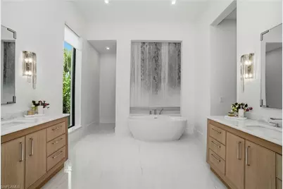 264 8th Ave S, Naples, FL 34102 - Photo 15