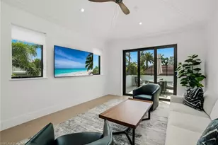 264 8th Ave S, Naples, FL 34102 - Photo 29