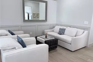 3599 Grand Cypress Dr, Naples, FL 34119 - Photo 5