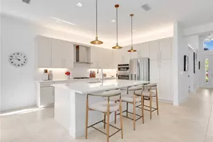 11268 Daphne Ct, Naples, FL 34120 - Photo 13