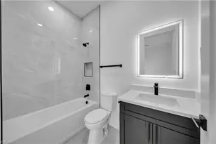 2720 Santa Barbara Blvd N, Cape Coral, FL 33993 - Photo 15