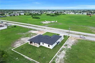 2720 Santa Barbara Blvd N, Cape Coral, FL 33993 - Photo 3