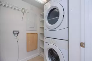 4396 Bowsprit Ct, Fort Myers, FL 33919 - Photo 37