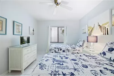 565 Beachwalk Cir #T-102, Naples, FL 34108 - Photo 15