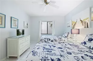 565 Beachwalk Cir, Naples, FL 34108 - Photo 15