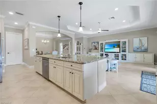 12832 Kinross Ln, Naples, FL 34120 - Photo 7