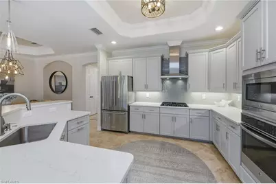 2842 Aviamar Cir, Naples, FL 34114 - Photo 3