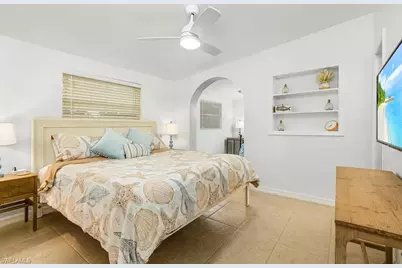 1303 Delmar Ln, Naples, FL 34104 - Photo 13