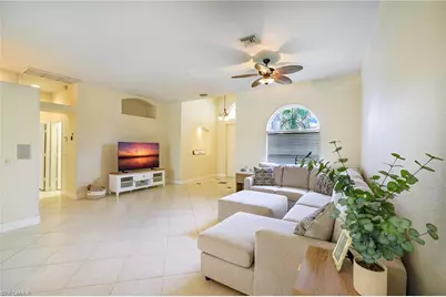 5235 Malvern Ct, Naples, FL 34112 - Photo 5