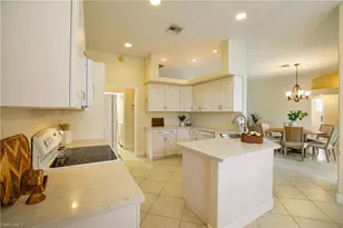 5235 Malvern Ct, Naples, FL 34112 - Photo 9