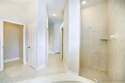 5235 Malvern Ct, Naples, FL 34112 - Photo 15