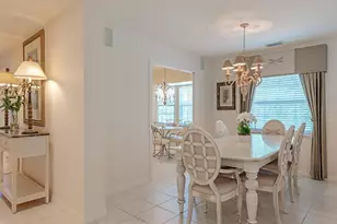 4415 Dover Ct, Naples, FL 34105 - Photo 3