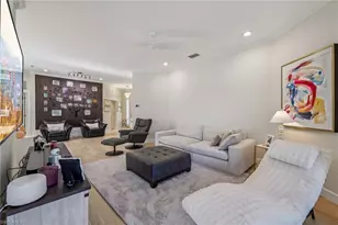 199 Vista Ln, Naples, FL 34119 - Photo 11