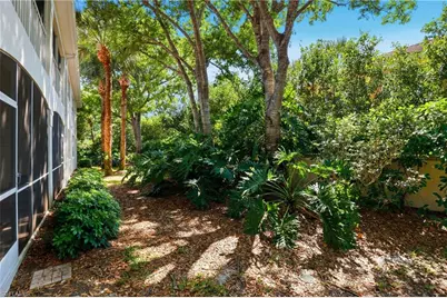 8420 Excalibur Cir #R6, Naples, FL 34108 - Photo 33