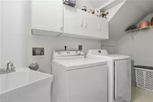 8420 Excalibur Cir, Naples, FL 34108 - Photo 29