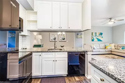 6361 Aragon Way #303, Fort Myers, FL 33966 - Photo 9