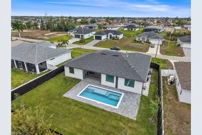 2015 NW 21st St, Cape Coral, FL 33993 - Photo 43