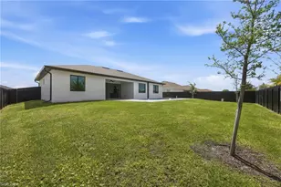 2015 NW 21st St, Cape Coral, FL 33993 - Photo 41