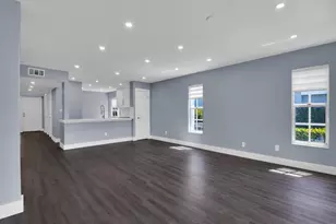 1200 Misty Pines Cir, Naples, FL 34105 - Photo 9