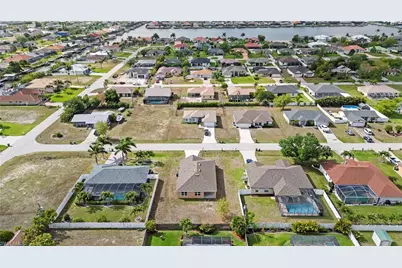 1111 SW 41st Ter, Cape Coral, FL 33914 - Photo 41