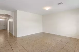 1111 SW 41st Terrace, Cape Coral, FL 33914 - Photo 23