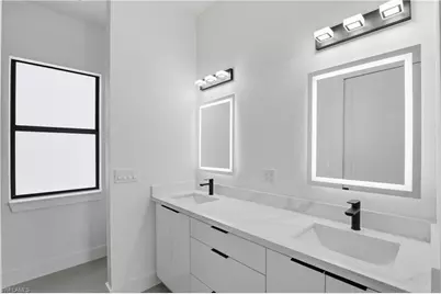 1122 Edelweiss St E, Lehigh Acres, FL 33974 - Photo 17