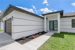 1122 Edelweiss St E, Lehigh Acres, FL 33974 - Photo 3