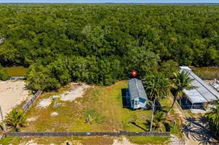 25 & 26 Plantation Dr, Everglades City, FL 34141 - Photo 3