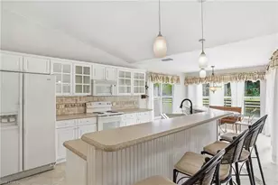 940 10th St SE, Naples, FL 34117 - Photo 13